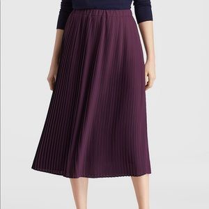 Eileen Fisher Pleat Skirt size 8